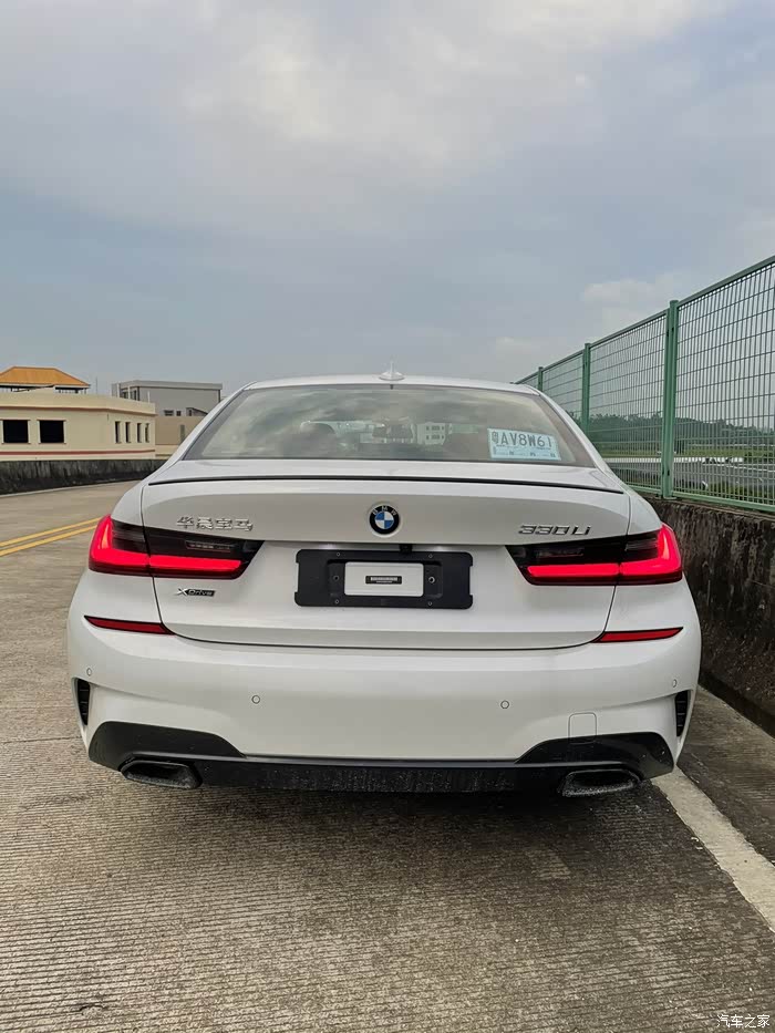 回复: 18 宝马3系论坛 绕来绕去还是绕不开一辆三系,330lixdrive提