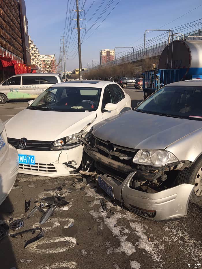 今天出车祸了,求车友指点!_捷达论坛_汽车之家论坛
