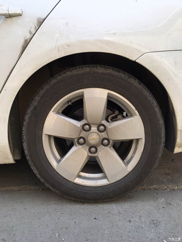 求大神看看轮胎气压够不够,要跑长途.