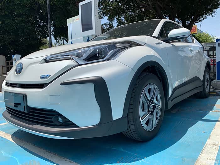 好看而实用的奕泽ev,终于还是下手了