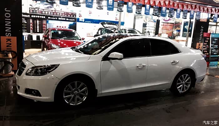 白色迈锐宝怕打理,贴黑顶好看吗?有贴的车友上图啊!