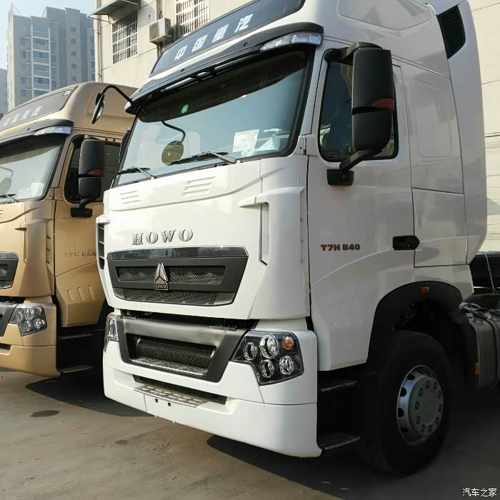 那你走不远就要去加油站了,我540豪沃h7半挂,车货不超50吨巡航一块六