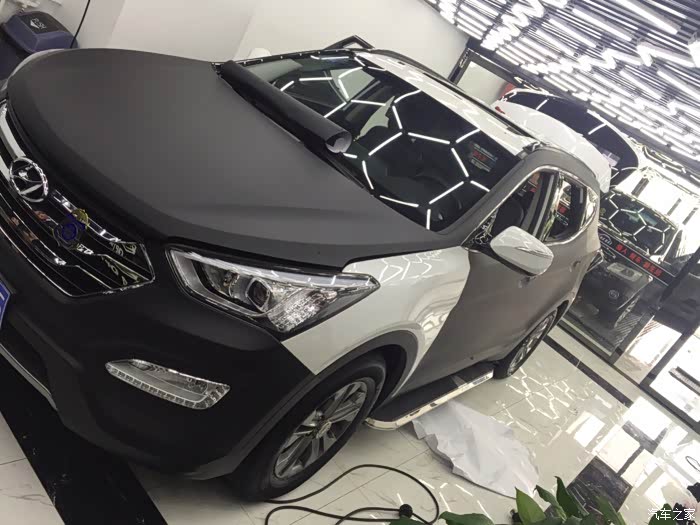 【图】车身改色 白色改哑光黑_胜达论坛_汽车之家论坛