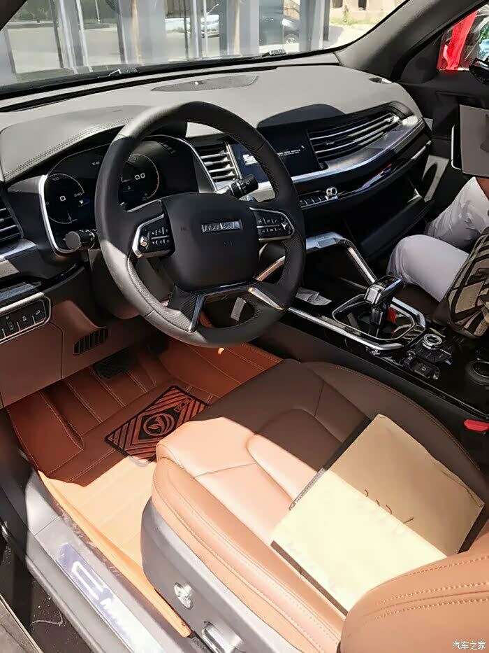 想定领尚车型,求黑棕内饰图.