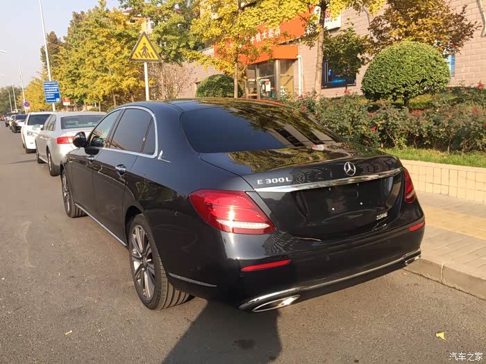 【图】新e碳灰蓝好看么?_奔驰e级论坛_汽车之家论坛