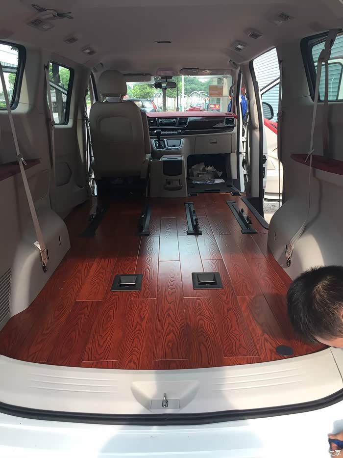 绍兴上汽大通g10精英版改装内饰大家看下怎么样