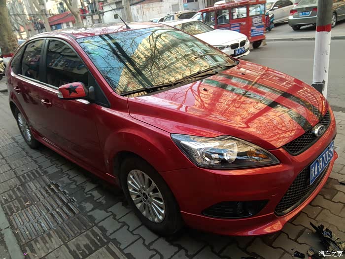 经典福克斯手动时尚提车3个月求版主认证