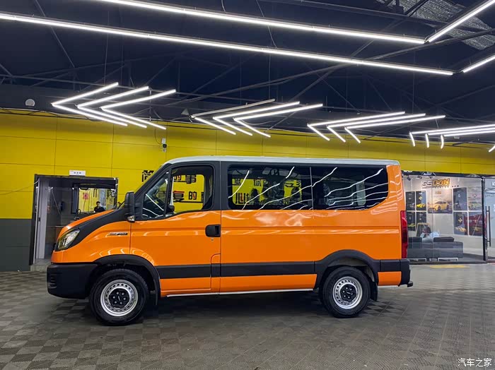 【图】欧盛改色 加装四驱套件_依维柯欧胜论坛_汽车之家论坛