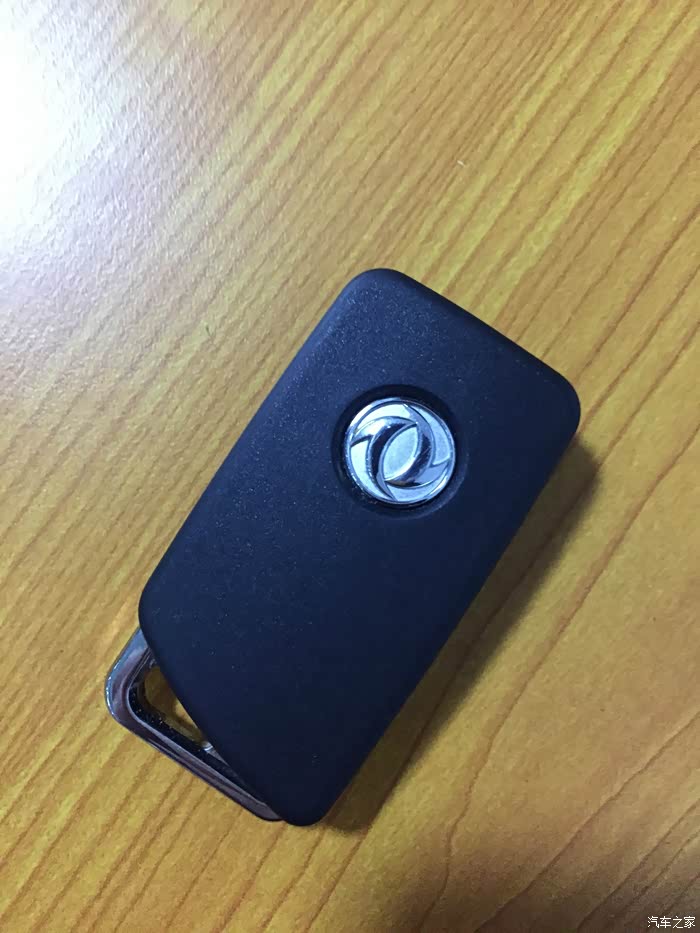 天这么冷,买辆东风风神"新"a60开开