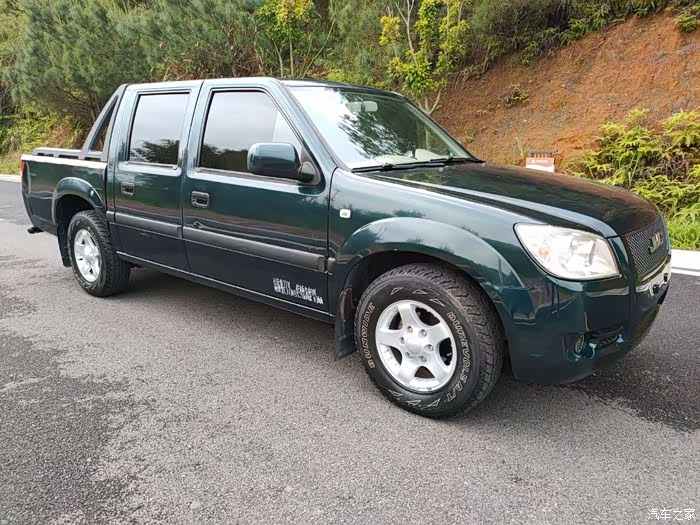 发财利器江铃宝典皮卡