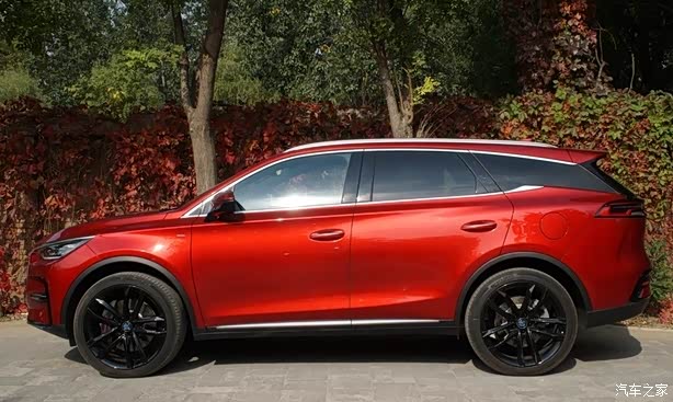 红色火焰 比亚迪 唐dm