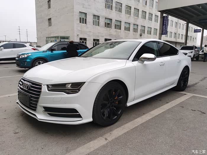 爱车出售奥迪a7精品车况17款50舒适大v6机增