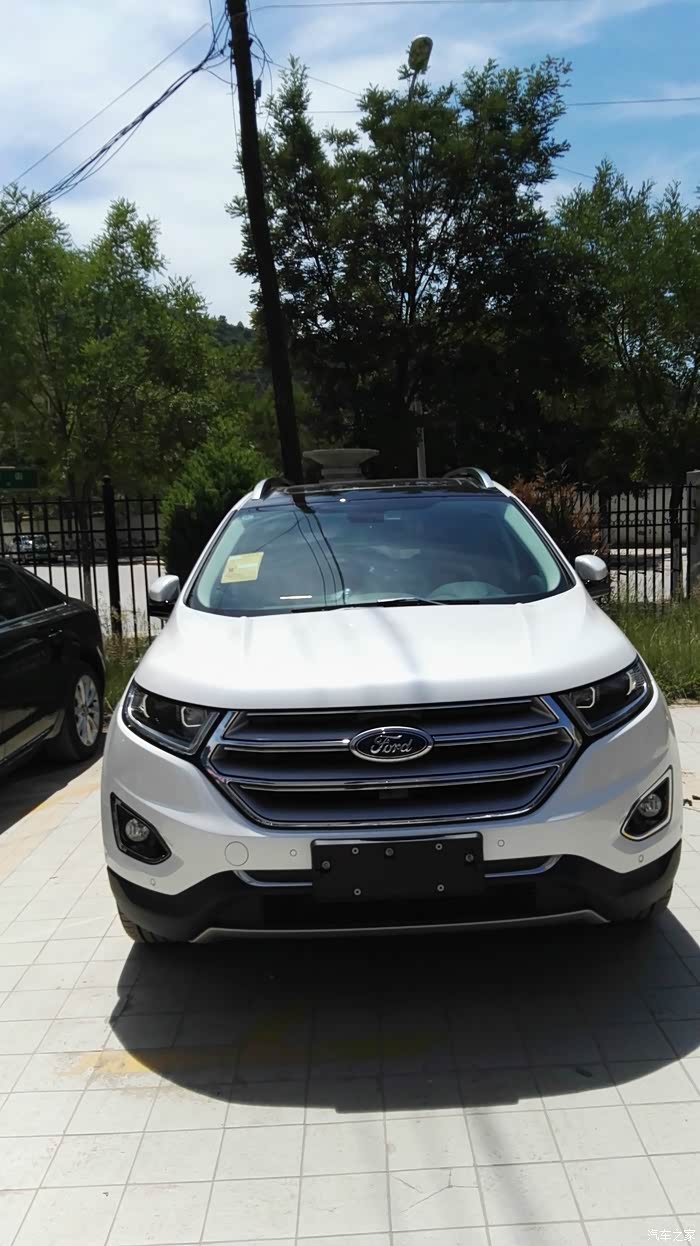 延安第一辆2015福特锐界20尊锐