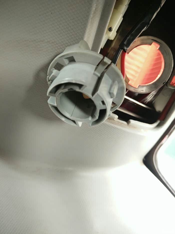 【图】【四川长安家族】自己动手更换刹车灯_奔奔mini论坛_汽车之家