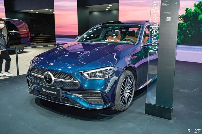2021天津车展奔驰新c级亮相天津车展