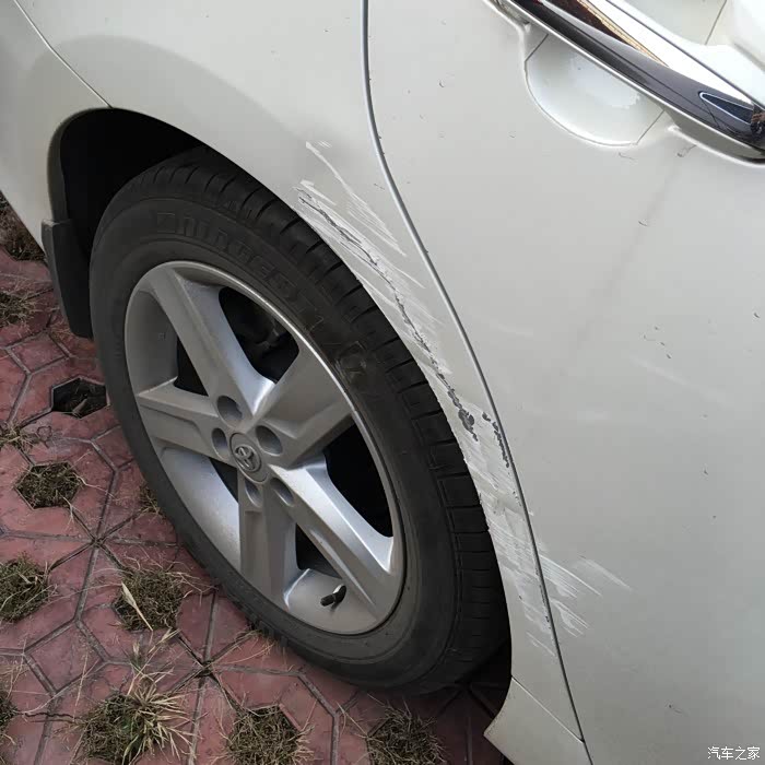 珍珠白剐蹭喷漆作业 附带街拍