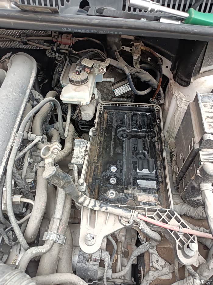 国庆节更换18款途安l电瓶