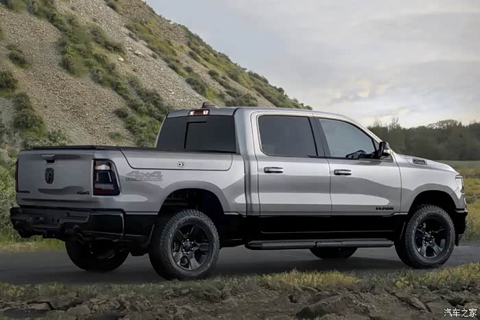 我的秀场我做主道奇公羊1500trx