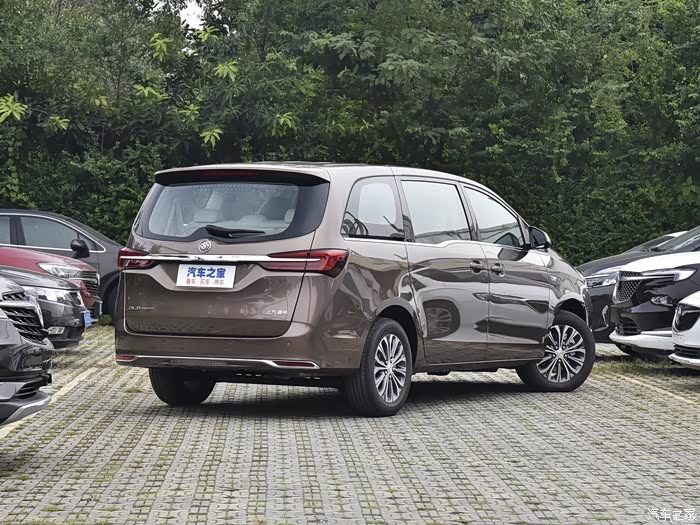 【图】请教车友:混动版本的gl8还有备胎吗?_别克gl8论坛_汽车之家论坛