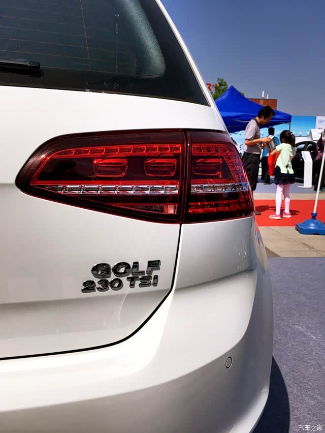 北京五棵松v车展