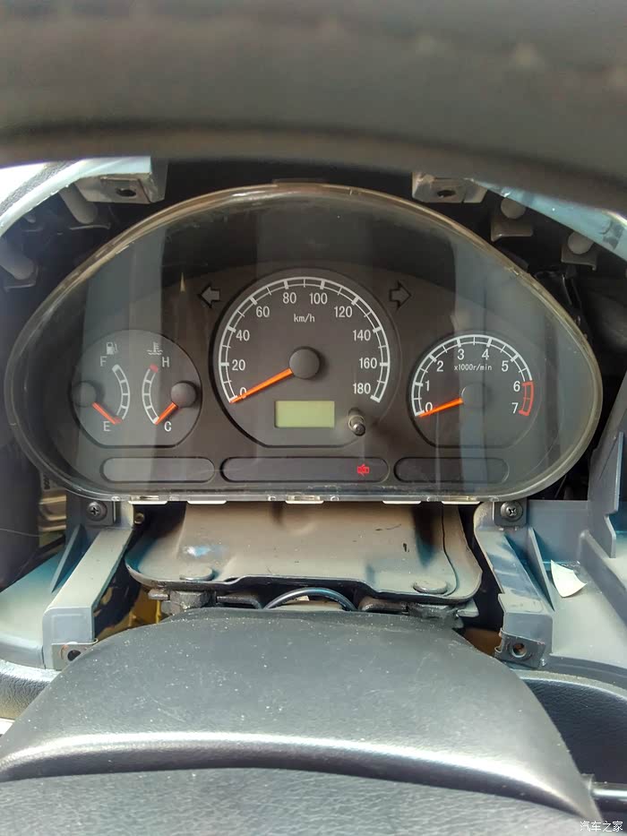 【图】自己动手给乐乐加装成四喇叭电瓶再充电_乐驰论坛_汽车之家论坛