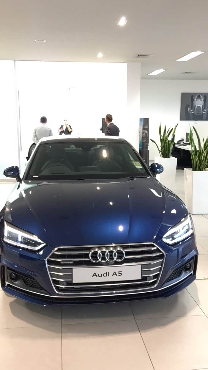 【图】谁有新款a5四门的照片啊_奥迪a5论坛_汽车之家论坛