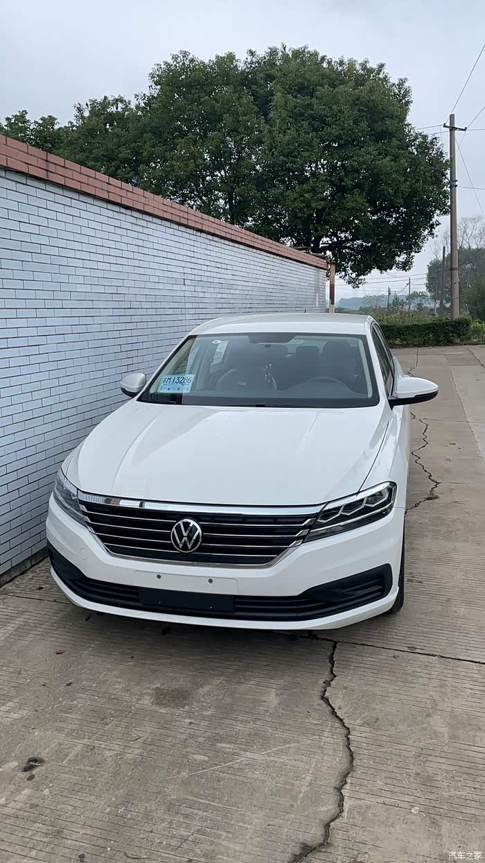 新提2021款朗逸plus风尚版