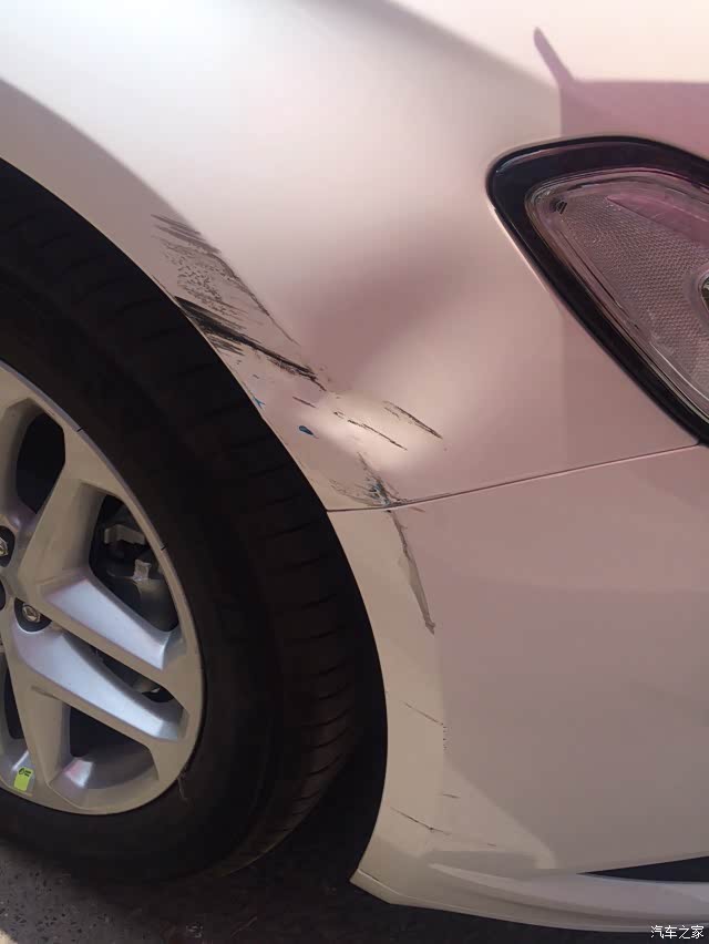 【图】刮擦了～～_蒙迪欧论坛_汽车之家论坛