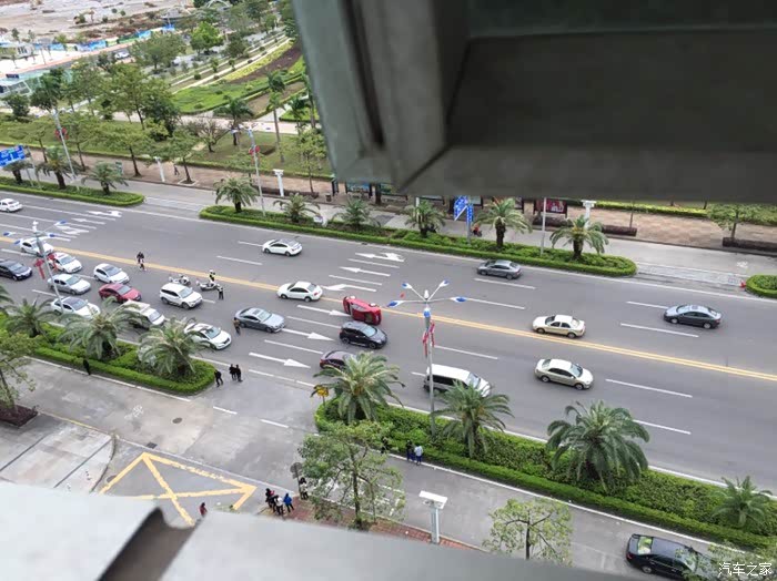 好好奇是如何翻的,老司机进