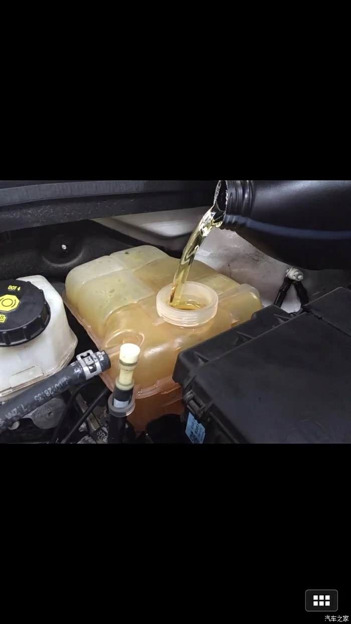 【图】今天头脑一热 为四年的小科换了爱温防冻液_科鲁兹论坛_汽车之