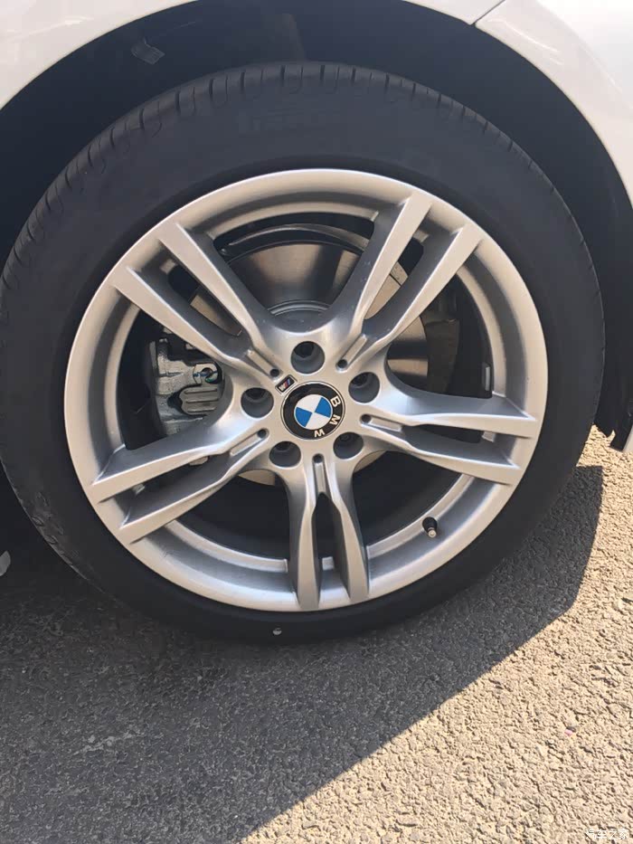 刚提的320lim这个轮胎是什么牌子好吗