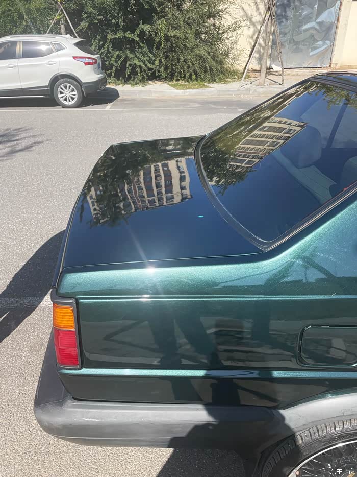 2002年末代方头捷达