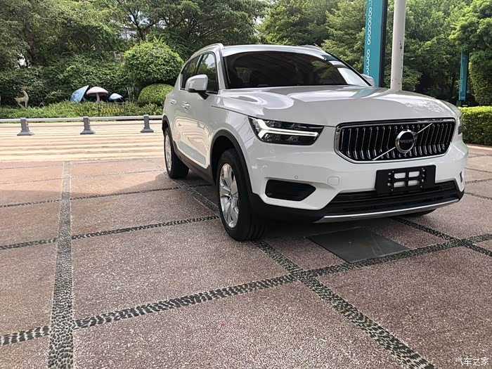 好开又好看的豪华品牌suv,实拍沃尔沃xc40_精彩图集论坛_汽车之家论坛