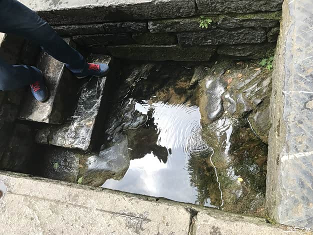 康熙年间的让泉,至今仍然有泉水涌出