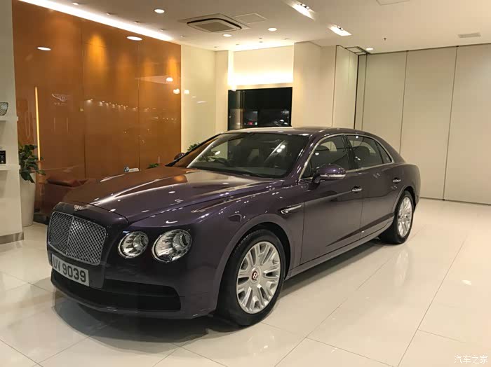 宾利慕尚香港首保香港街车随拍