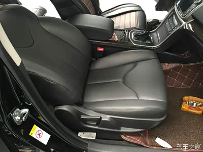 睿骋更换副驾驶电动座椅作业