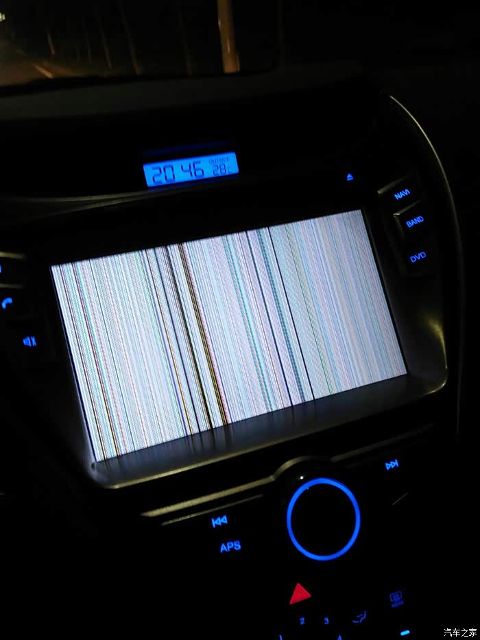 这导航是花屏什么情况?