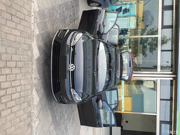 超正~~上海 高尔夫r-line炫酷灰 提车作业贴