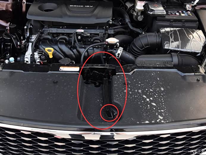 谁tm能告诉我16k3引擎盖怎么开的