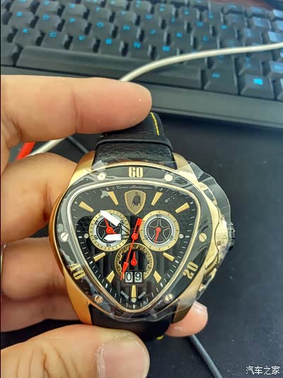 兰博基尼金表限量款1