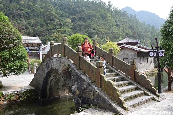 廣西賀州姑婆山遊記