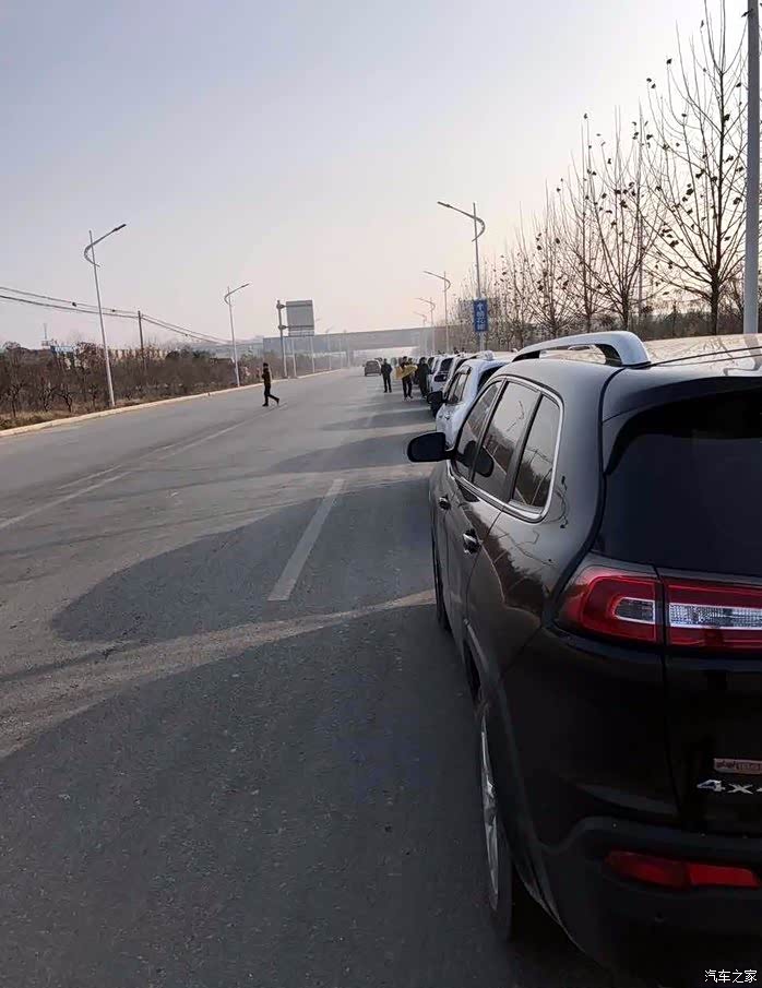 对,早晨,我们在广武高速出站口集结.