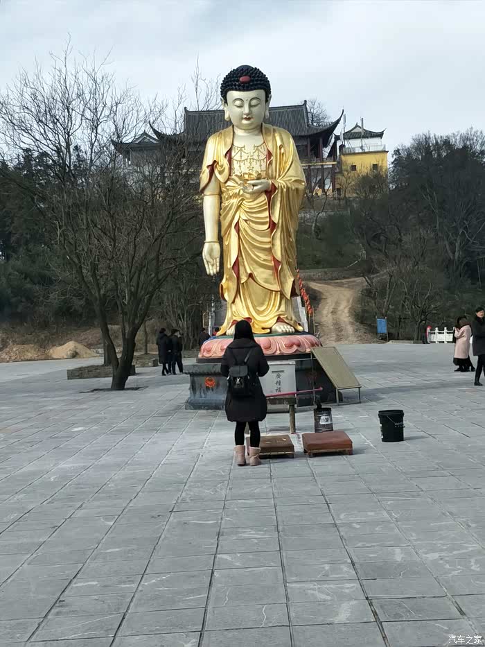 安徽庐江冶父山