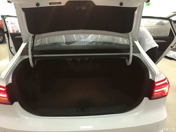 90后小女子,新提荣威i6智享版