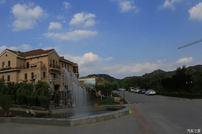 颐和庄园之映日荷花别样红