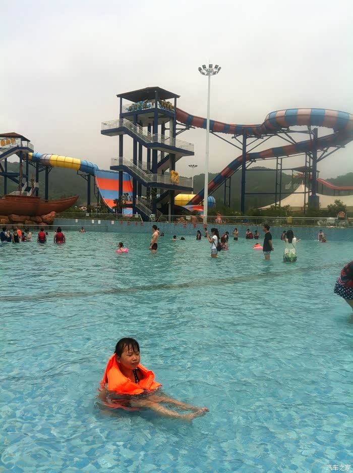 六月酷暑玩转东钱湖水上乐园游记