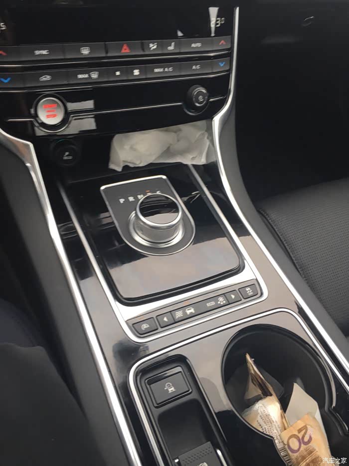 完成捷豹梦!宁波第一辆xes