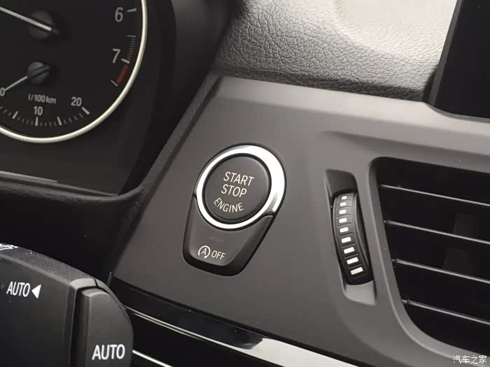 每台宝马都样启动按钮