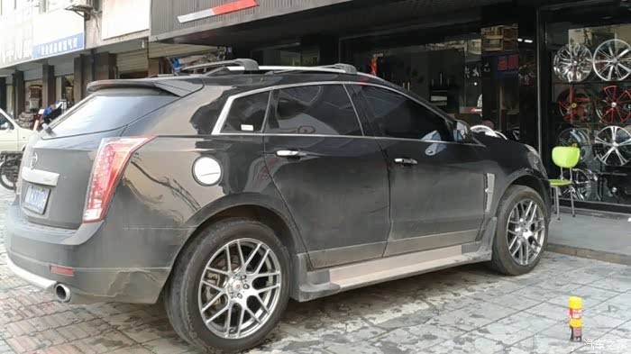 改装的20寸轮毂加胎