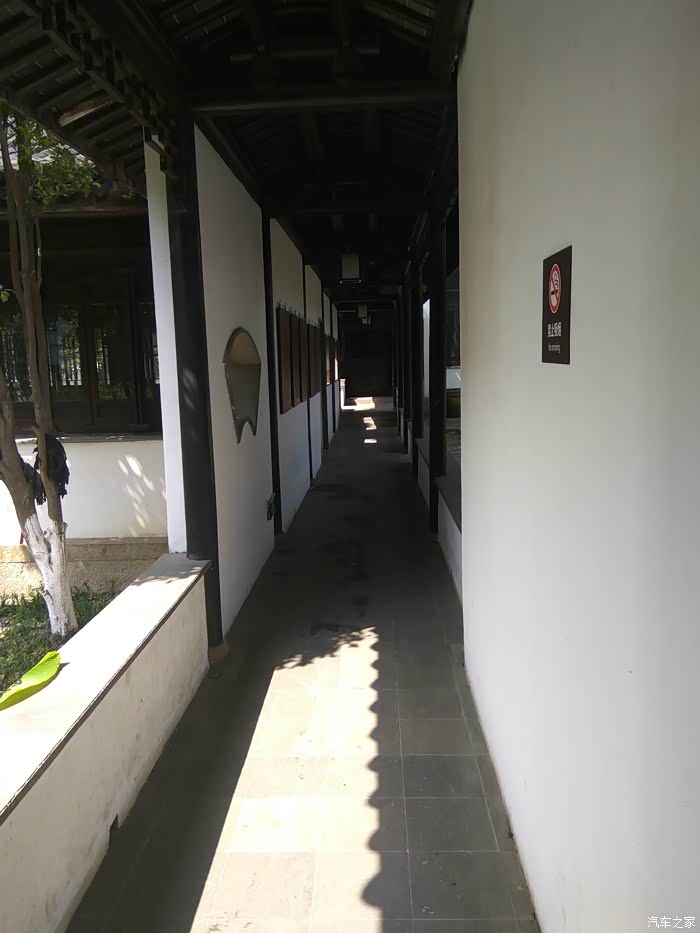 依庸堂是东林大会之前举行讲学礼仪之所,被称为东林学派学术领地象征.